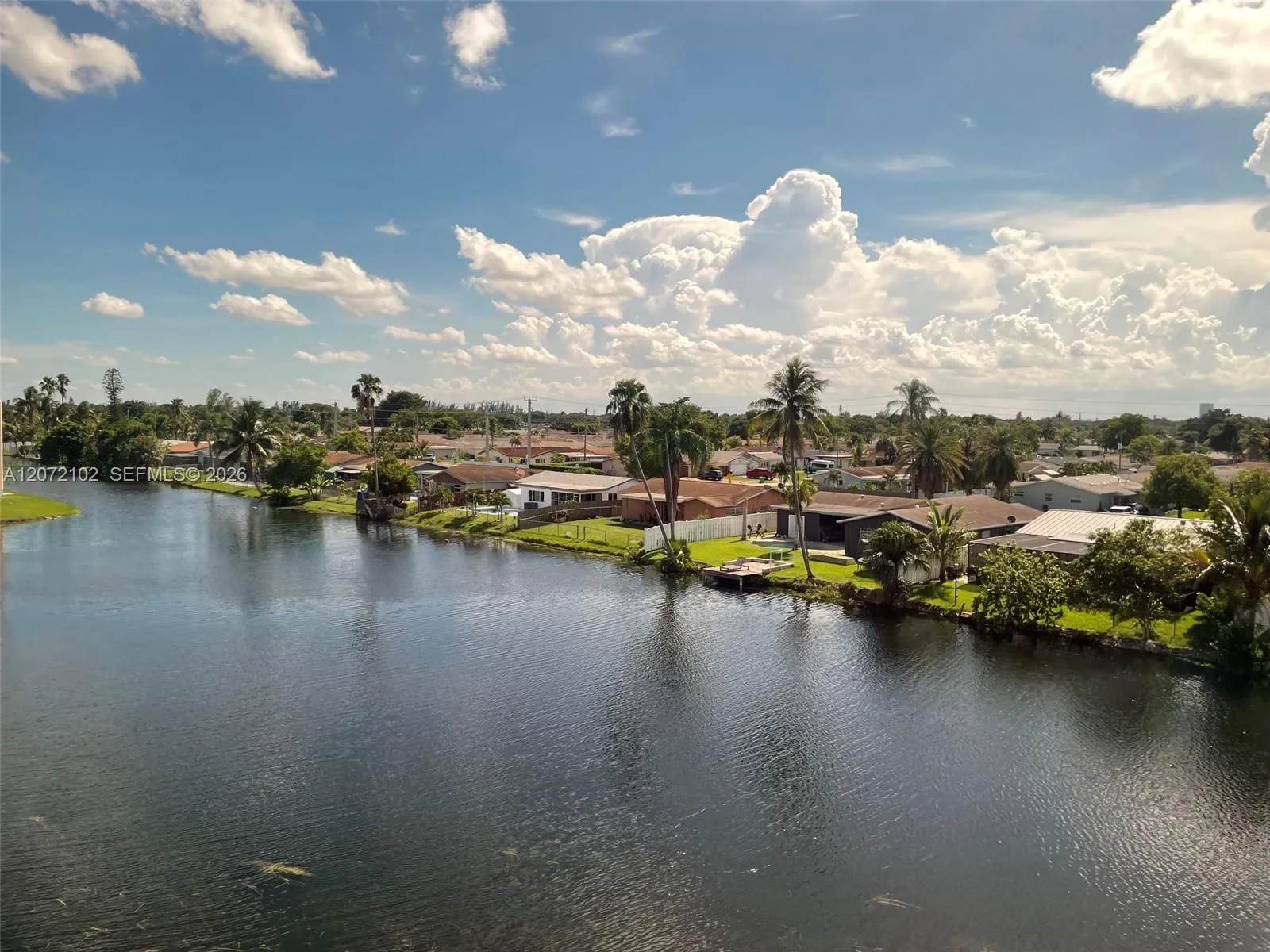 Foto de propiedad en 2711 NW 104th Avenue 404, Sunrise, FL 33322 Sunrise con MLS# 