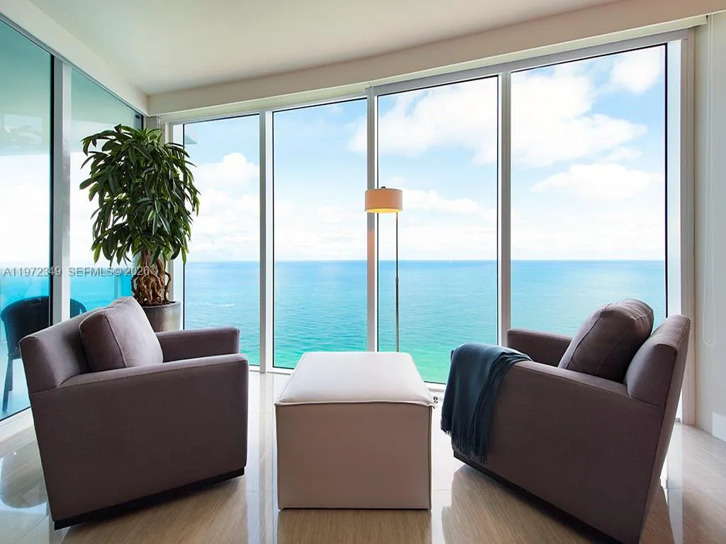 Vendido 2711 S Ocean Drive 2804, Hollywood, FL 33019, Hollywood, FL 33019