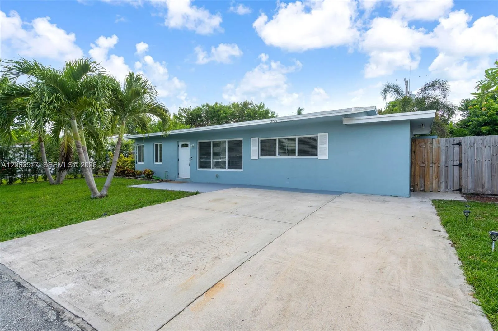 Foto de propiedad en 2721 NE 8th Avenue, Pompano Beach, FL 33064 Pompano Beach con MLS# 