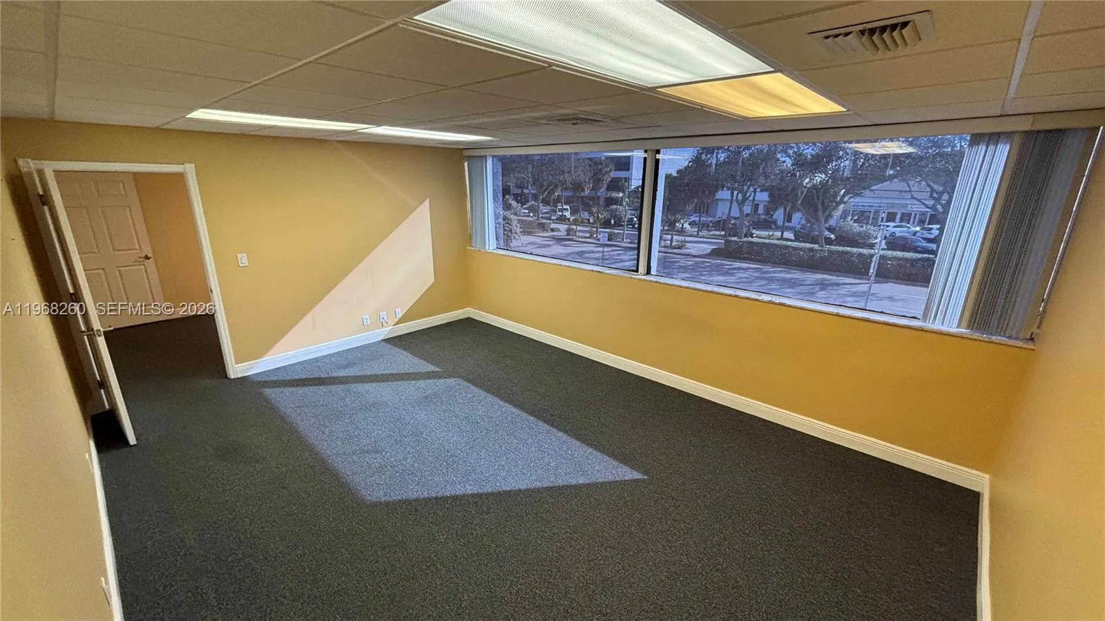 Foto de propiedad en 2727 E Oakland Park Boulevard 200, Fort Lauderdale, FL 33306 Fort Lauderdale con MLS# 