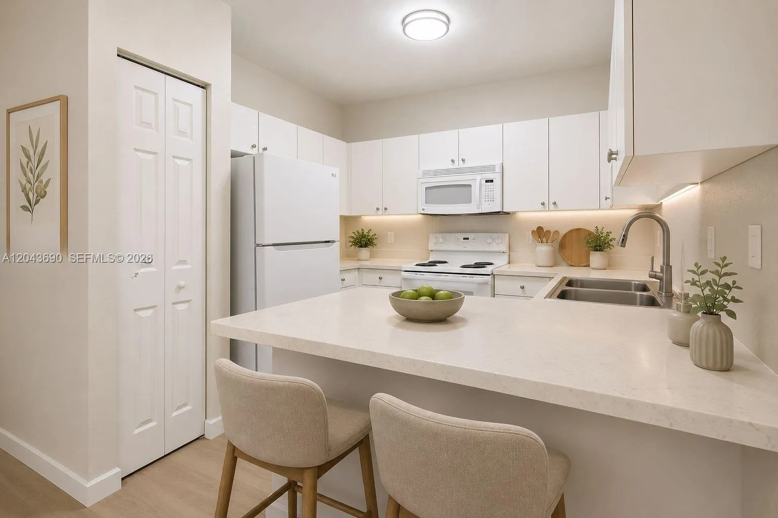 En Venta 2728 NE 3rd Court 201, Homestead, FL 33033, Homestead, FL 33033
