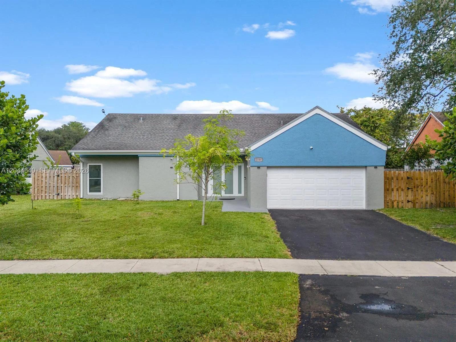 Foto de propiedad en 2730 Cypress Avenue, Miramar, FL 33025 Miramar con MLS# 