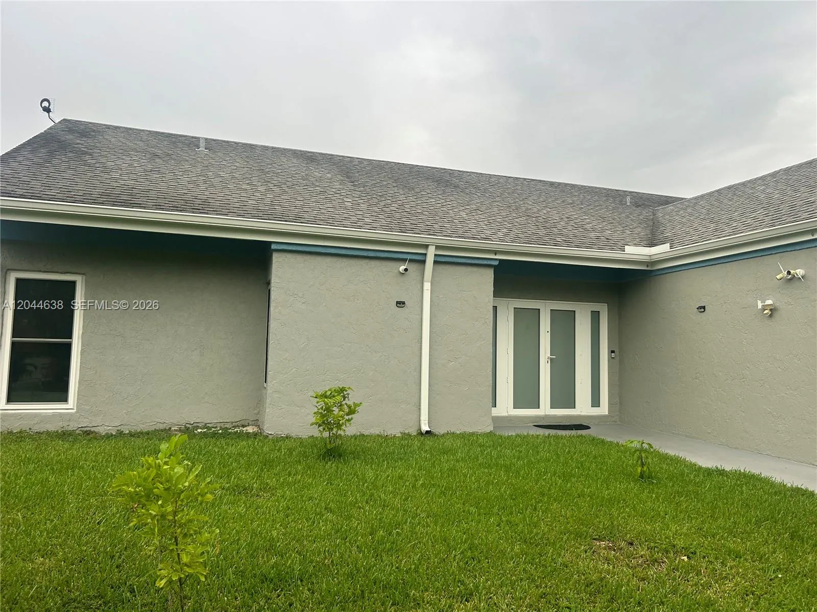 Foto de propiedad en 2730 Cypress Avenue, Miramar, FL 33025 Miramar con MLS# 
