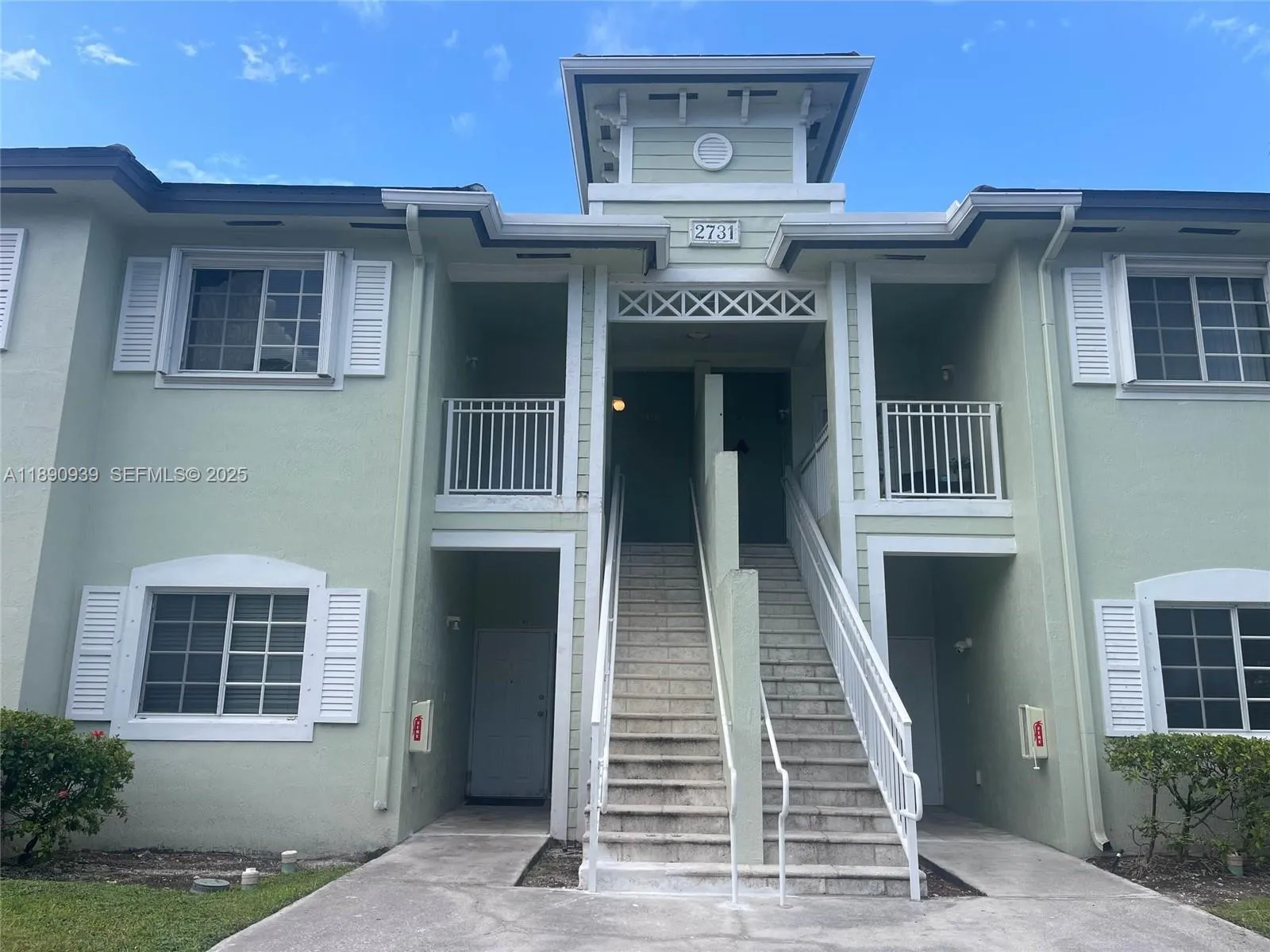 Foto de propiedad en 2731 NE 3rd Drive 203, Homestead, FL 33033 Homestead con MLS# 