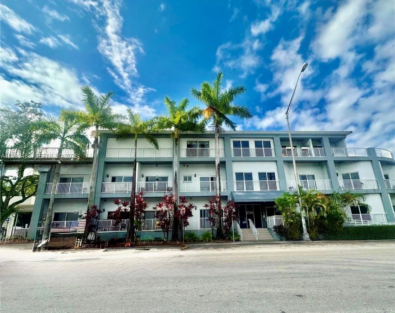 En Renta 2734 Bird Avenue 108, Miami, FL 33133, Miami, FL 33133