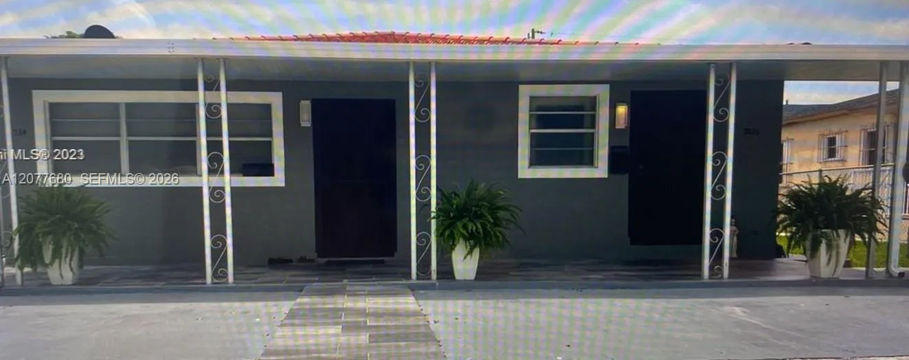 Alquilada 2734 SW 30th Court 1, Miami, FL 33133, Miami, FL 33133
