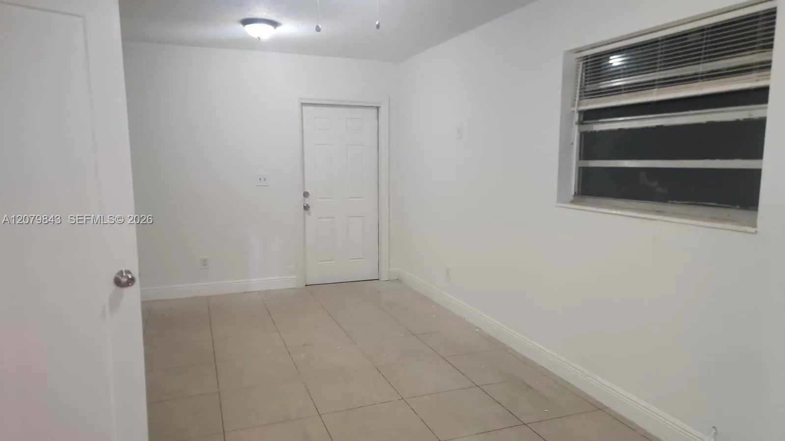 Foto de propiedad en 2736 NW 15th Court 2, Fort Lauderdale, FL 33311 Fort Lauderdale con MLS# 