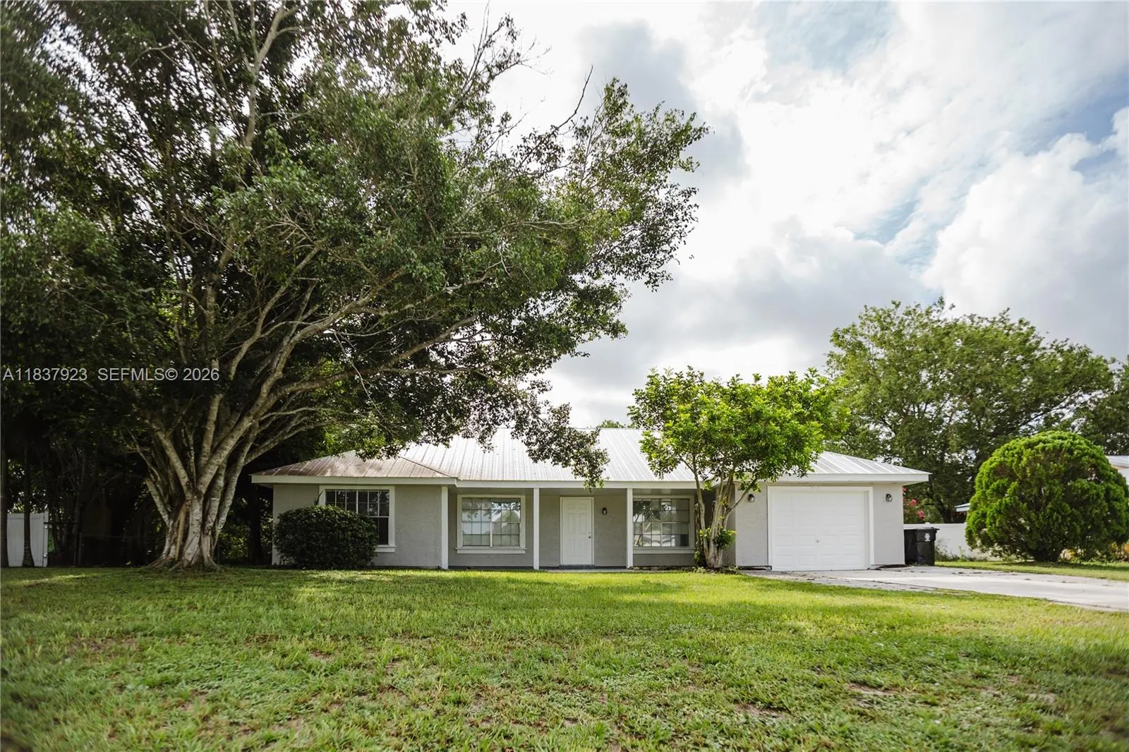 Vendido 274 SW Bridgeport Drive, Port St. Lucie, FL 34953, Port St. Lucie, FL 34953
