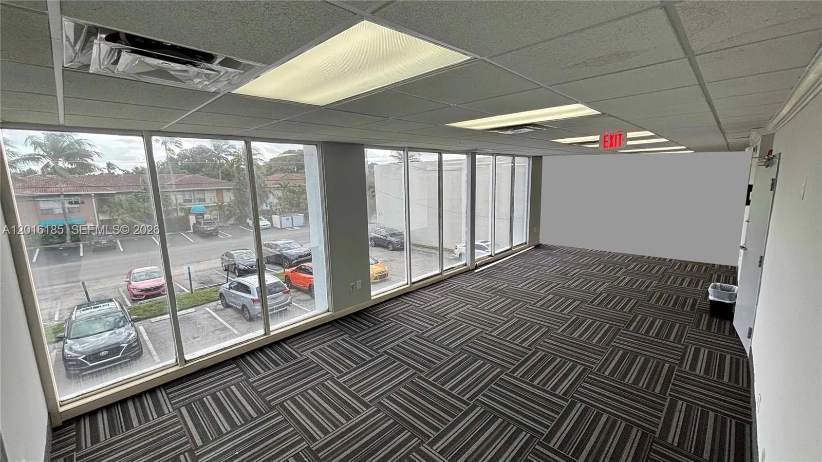Foto de propiedad en 2740 E Oakland Park Boulevard 208, Fort Lauderdale, FL 33306 Fort Lauderdale con MLS# 
