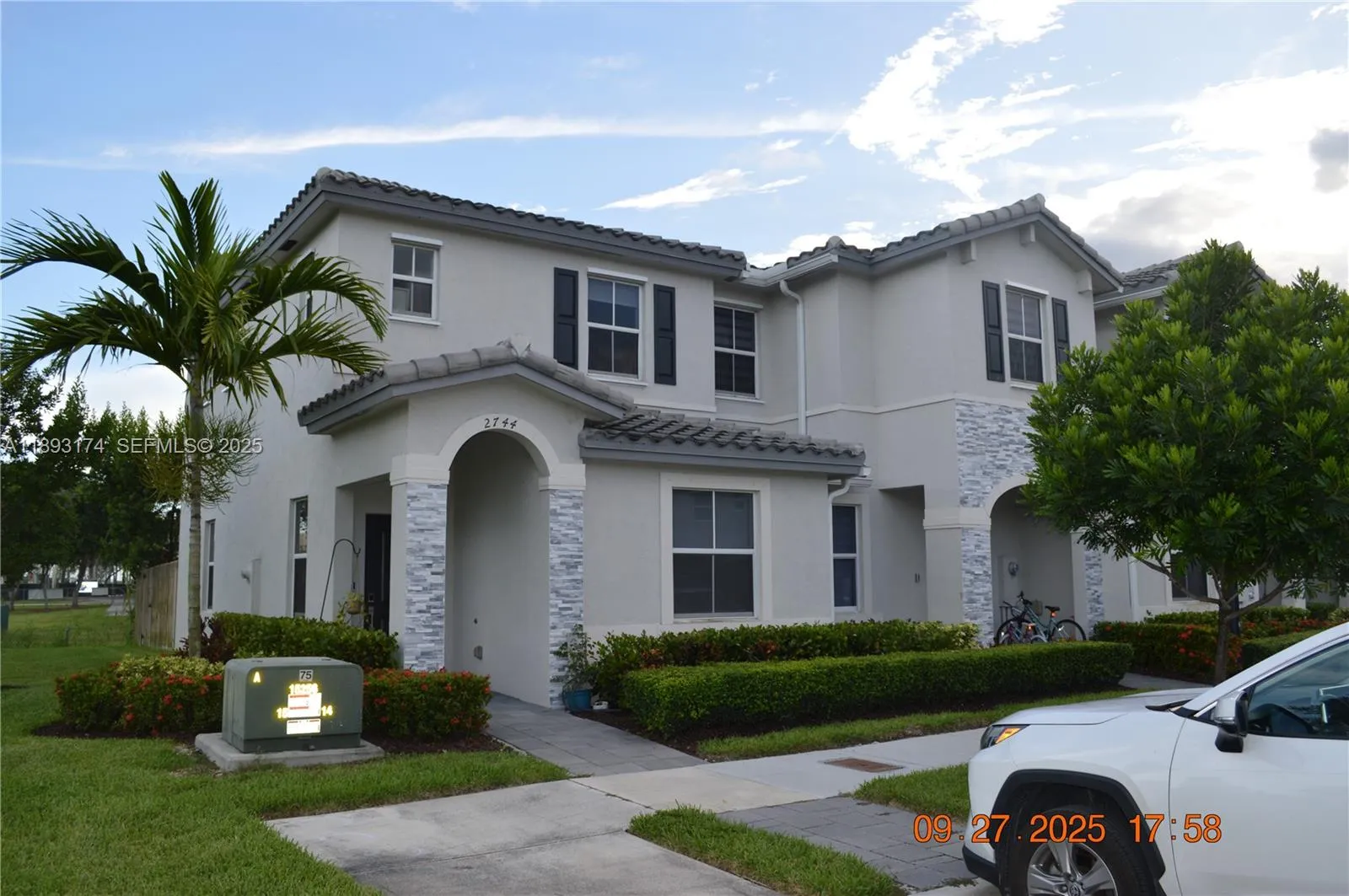 Foto de propiedad en 2744 SE 19th Street, Homestead, FL 33035 Homestead con MLS# 