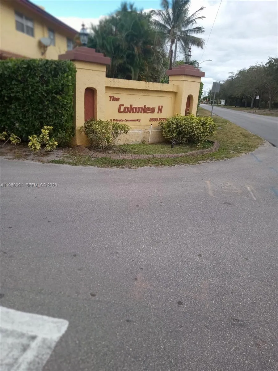 Foto de propiedad en 2747 NW 47th Lane 3006, Lauderdale Lakes, FL 33313 Lauderdale Lakes con MLS# 