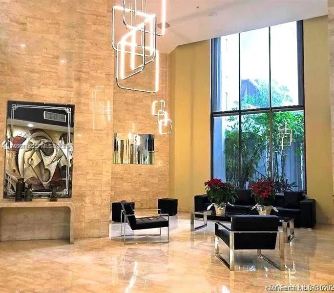 Foto de propiedad en 2750 NE 183rd Street 1207, Aventura, FL 33160 Aventura con MLS# 