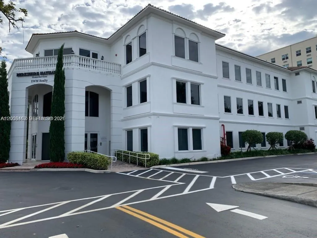 En Renta 2750 NE 185th Street 202, Aventura, FL 33180, Aventura, FL 33180
