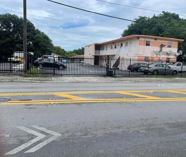 En Renta 2751 NW 46th Street 11, Miami, FL 33142, Miami, FL 33142