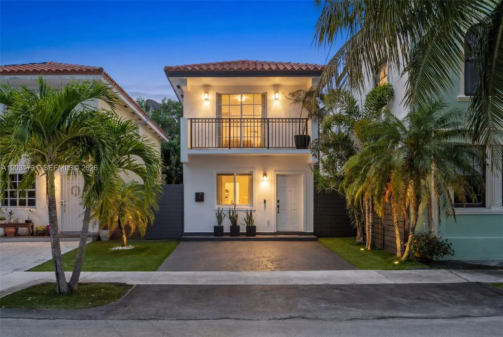 Foto de propiedad en 2752 SW 11th Street, Miami, FL 33135 Miami con MLS# 