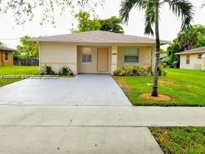 Foto de propiedad en 2761 NW 6th Street 2761, Pompano Beach, FL 33069 Pompano Beach con MLS# 