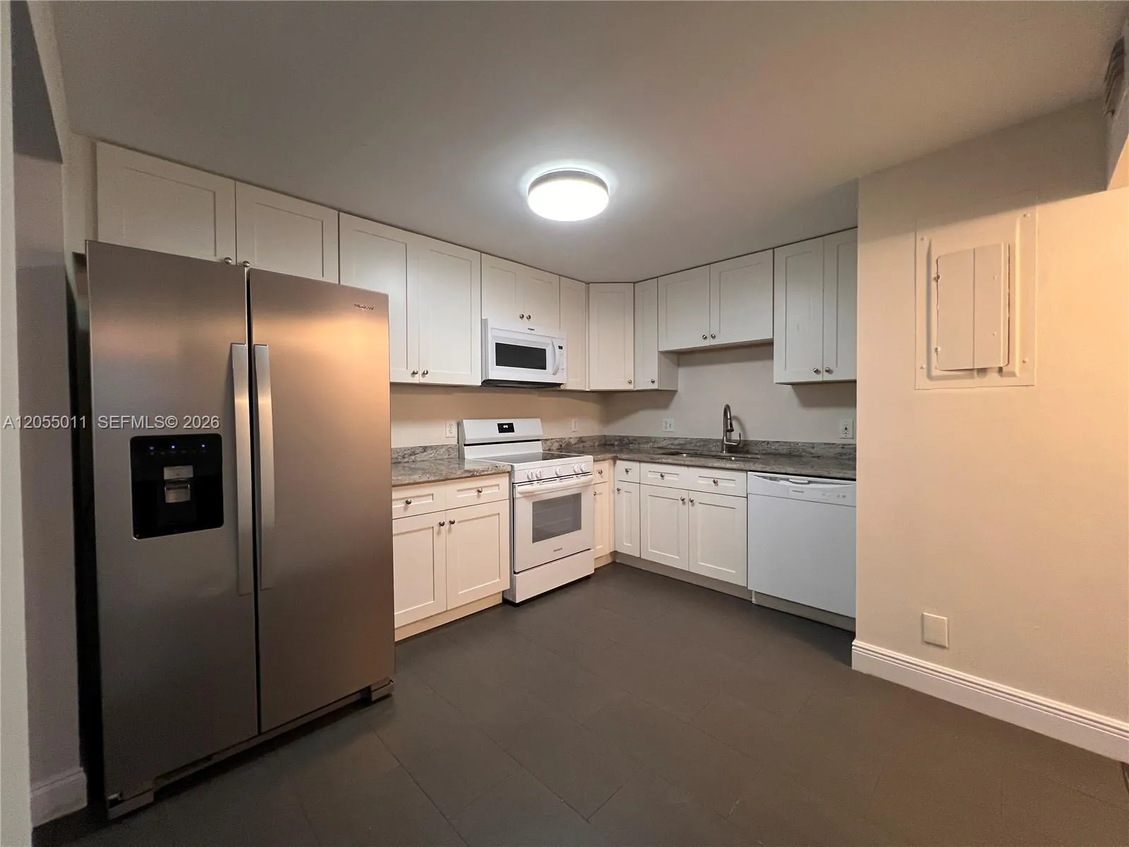 Foto de propiedad en 2762 S University Drive 9D, Davie, FL 33328 Davie con MLS# 