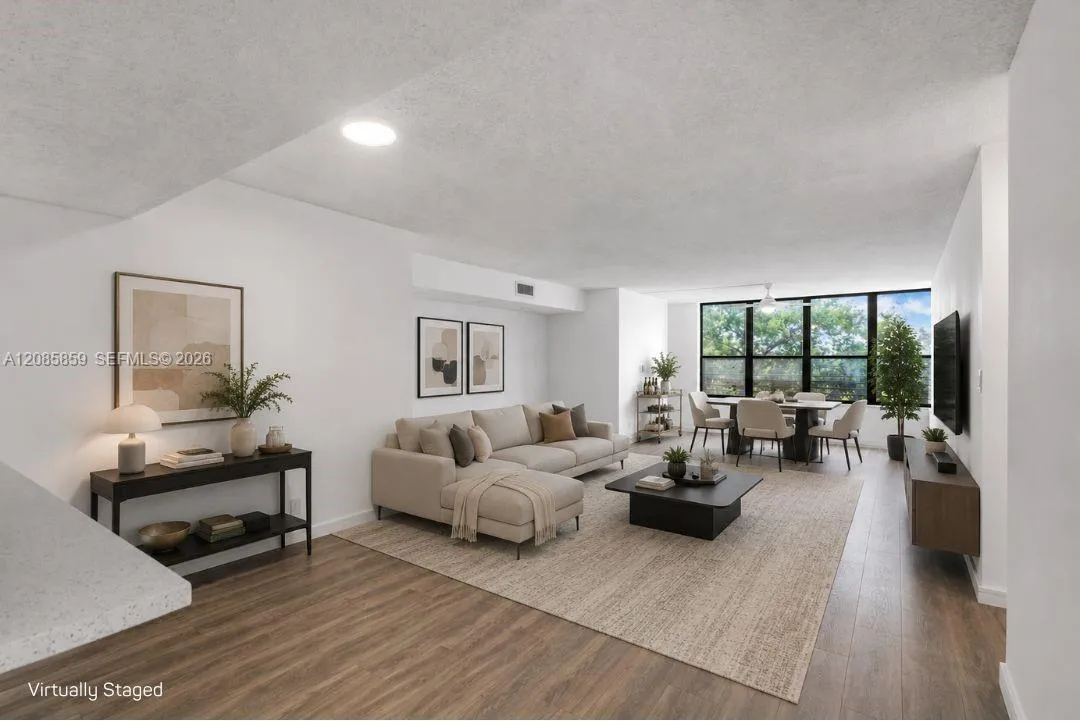 En Venta 2767 Carambola Circle S 402, Coconut Creek, FL 33066, Coconut Creek, FL 33066