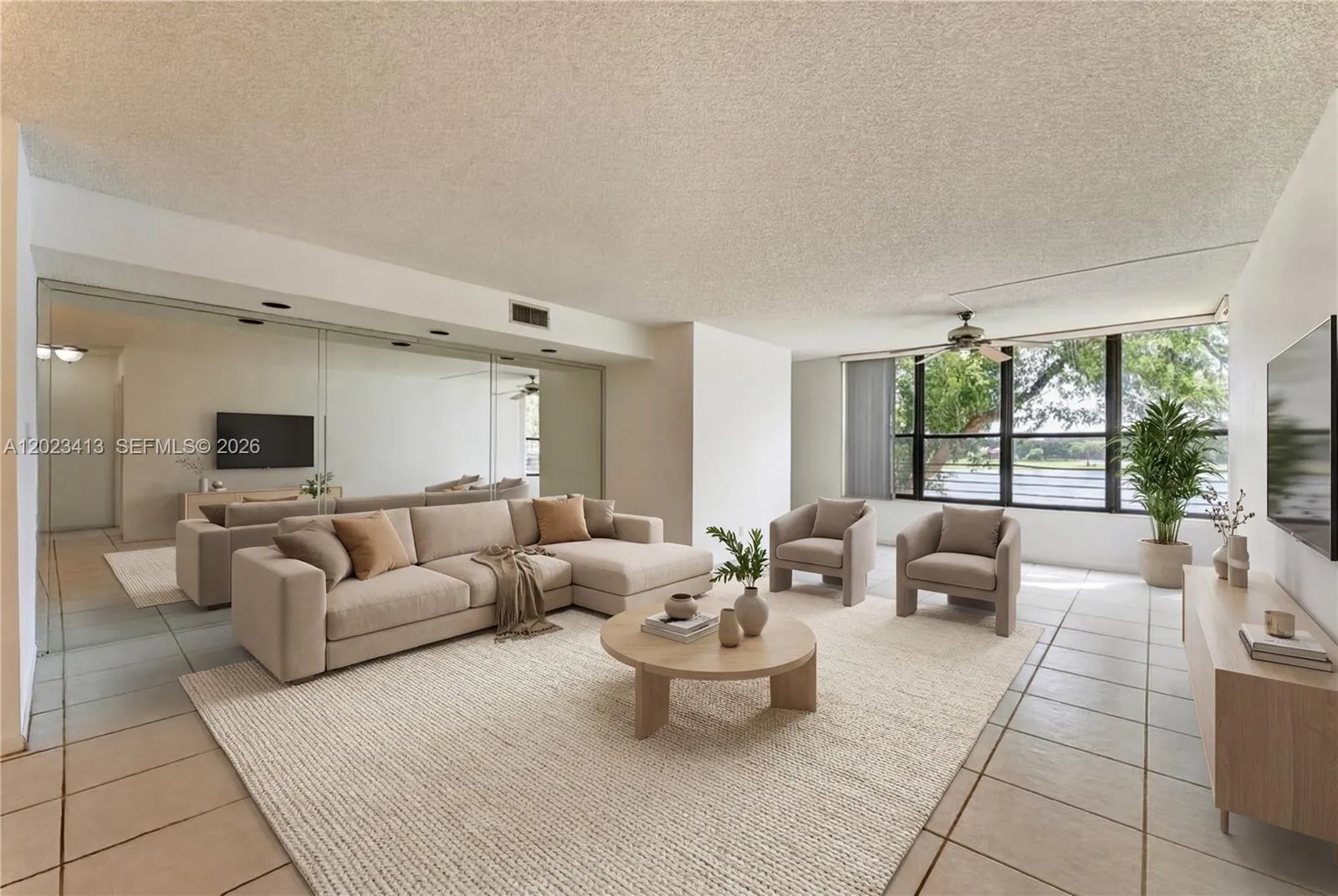 Foto de propiedad en 2768 S Carambola Circle S 206, Coconut Creek, FL 33066 Coconut Creek con MLS# 