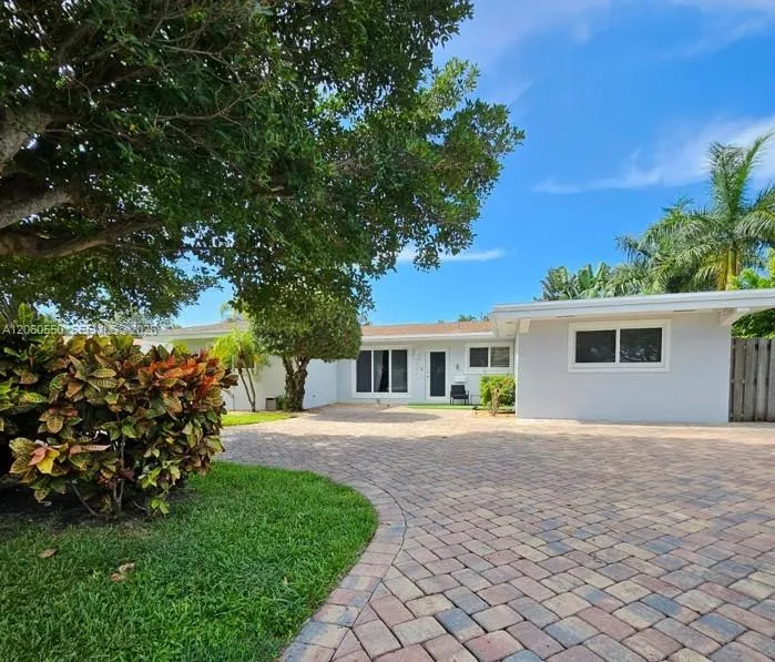Foto de propiedad en 2770 NE 30th Street, Lighthouse Point, FL 33064 Lighthouse Point con MLS# 