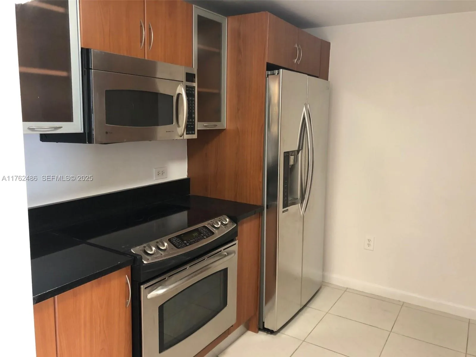 Foto de propiedad en 2775 NE 187th Street 527, Aventura, FL 33180 Aventura con MLS# 