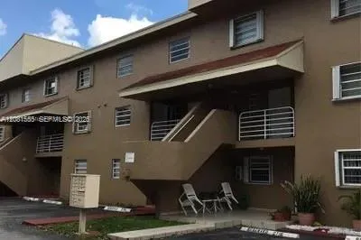 En Venta 2778 W 60th Street 45, Hialeah, FL 33016, Hialeah, FL 33016