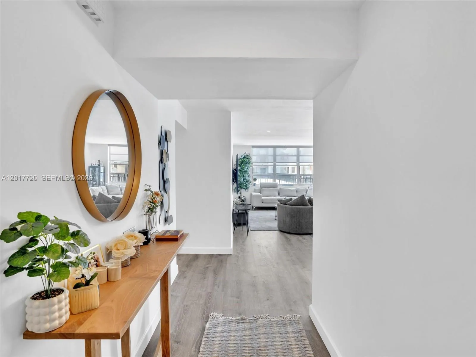 Foto de propiedad en 2780 NE 183rd Street 302, Aventura, FL 33160 Aventura con MLS# 