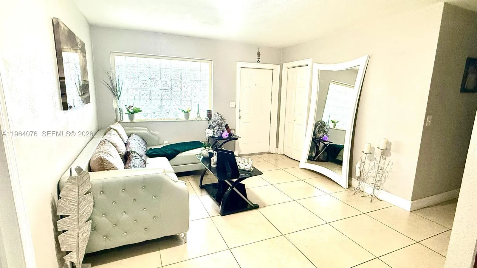 Foto de propiedad en 2800 NW 173rd Terrace, Miami Gardens, FL 33056 Miami Gardens con MLS# 