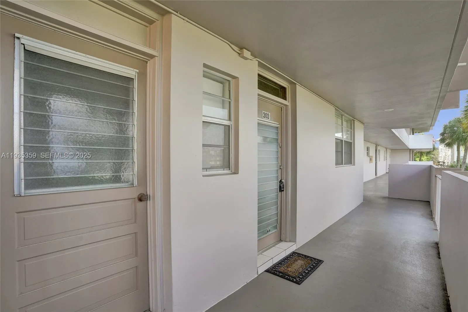 Vendido 2800 NW 47th Terrace 202A, Lauderdale Lakes, FL 33313, Lauderdale Lakes, FL 33313