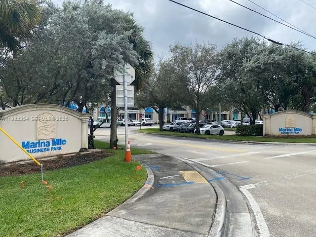 Foto de propiedad en 2800 W State Road 84 102, Dania Beach, FL 33312 Dania Beach con MLS# 
