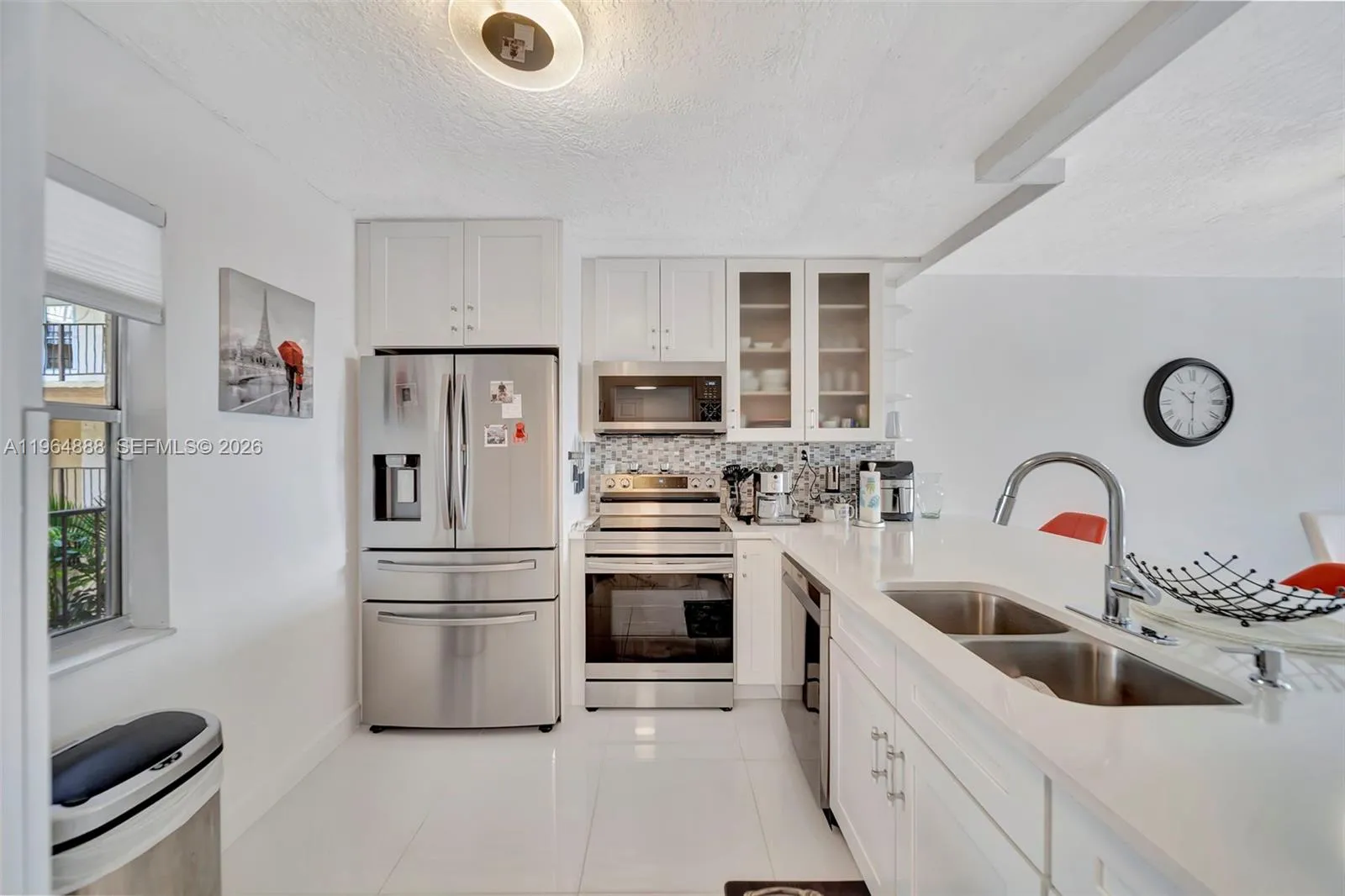 Vendido 2801 Somerset Drive 215, Lauderdale Lakes, FL 33311, Lauderdale Lakes, FL 33311