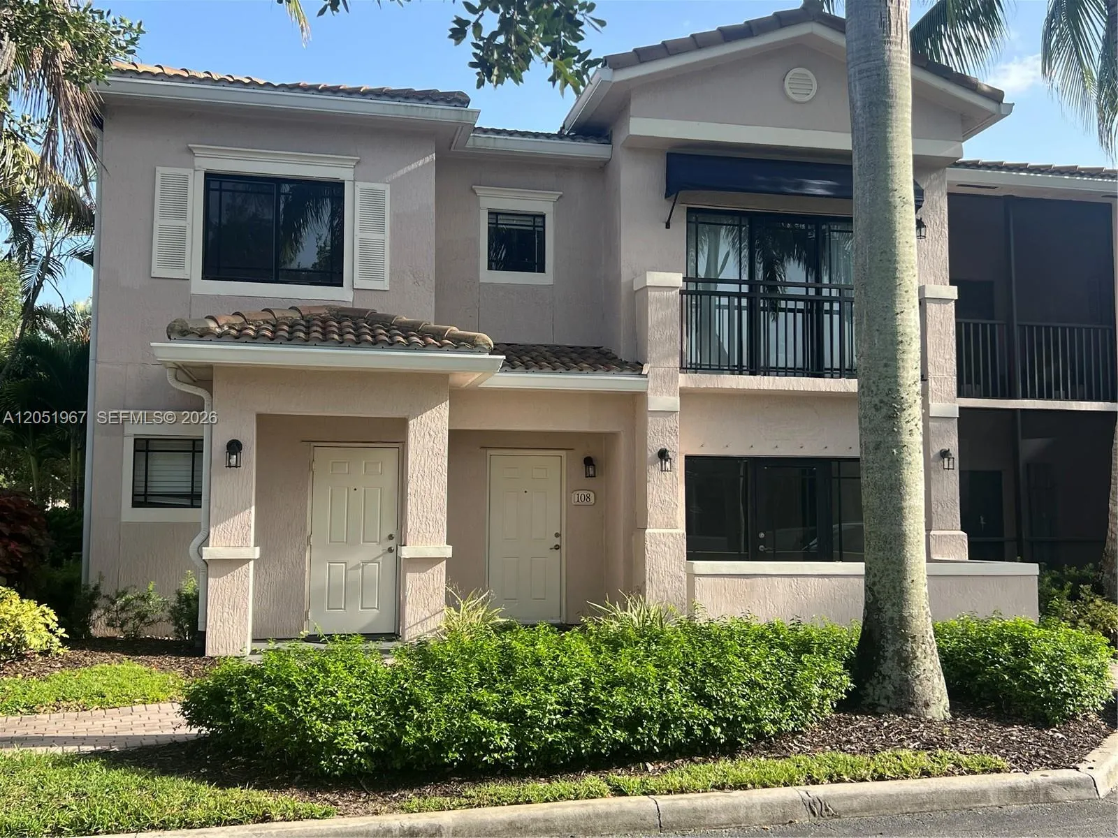 Foto de propiedad en 2803 N Sarento Place 108, Palm Beach Gardens, FL 33410 Palm Beach Gardens con MLS# 