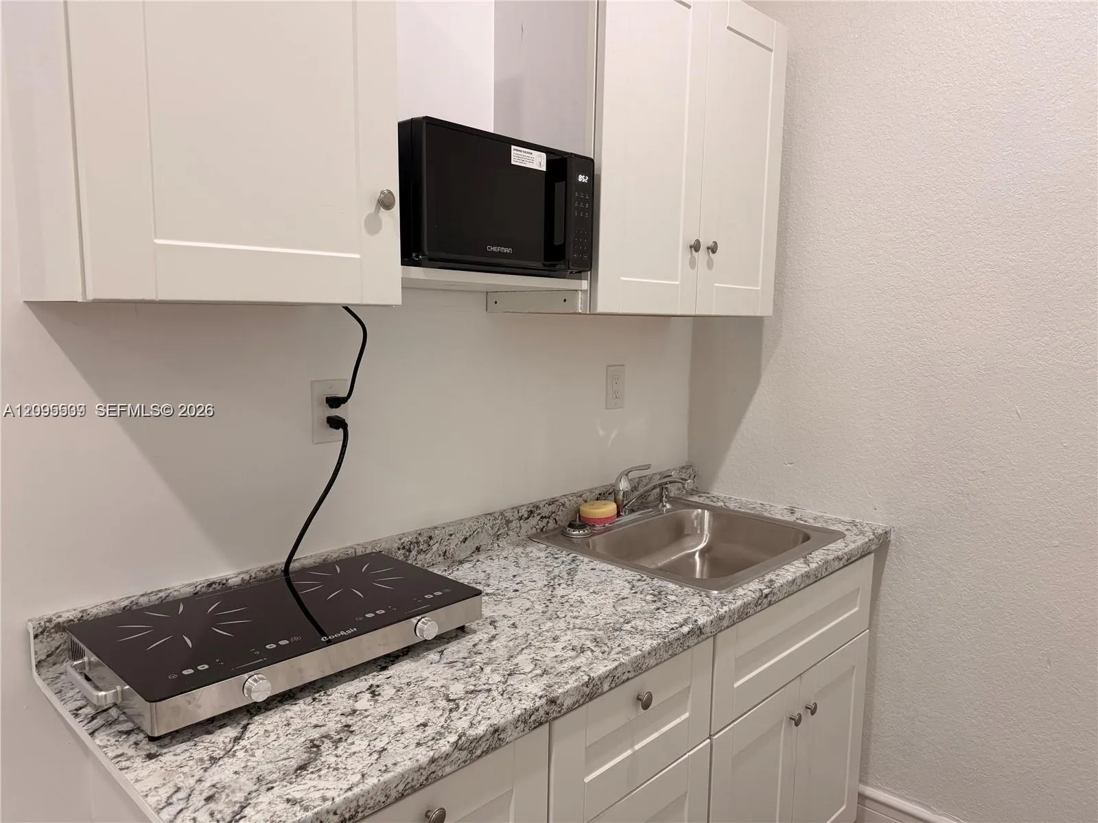 En Renta 2804 NW 7th Court 2804, Fort Lauderdale, FL 33311, Fort Lauderdale, FL 33311