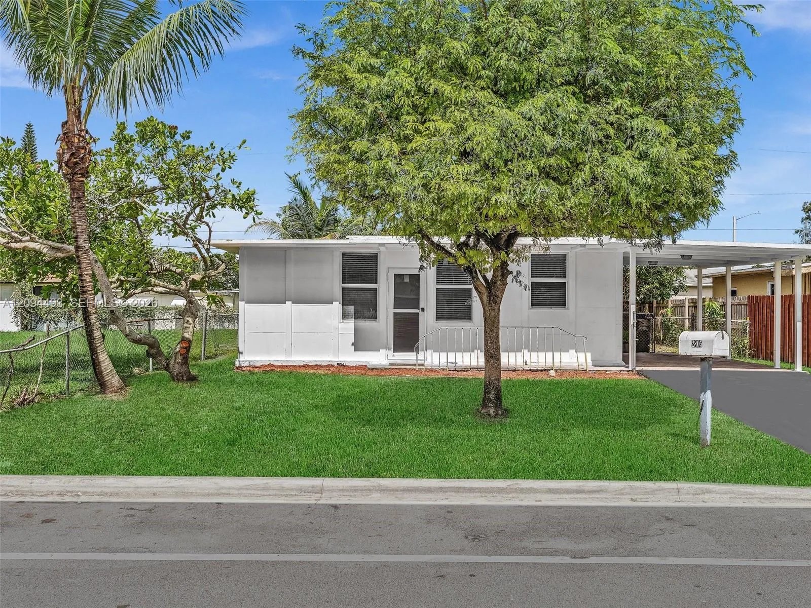 En Venta 2805 NW 7th Court, Fort Lauderdale, FL 33311, Fort Lauderdale, FL 33311