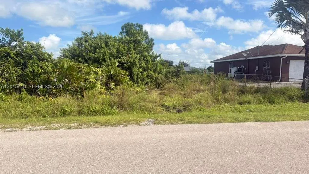 En Venta 2806 54th Street W, Lehigh Acres, FL 33971, Lehigh Acres, FL 33971