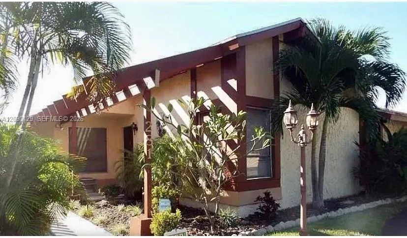 En Venta 281 SW 83rd Avenue, North Lauderdale, FL 33068, North Lauderdale, FL 33068