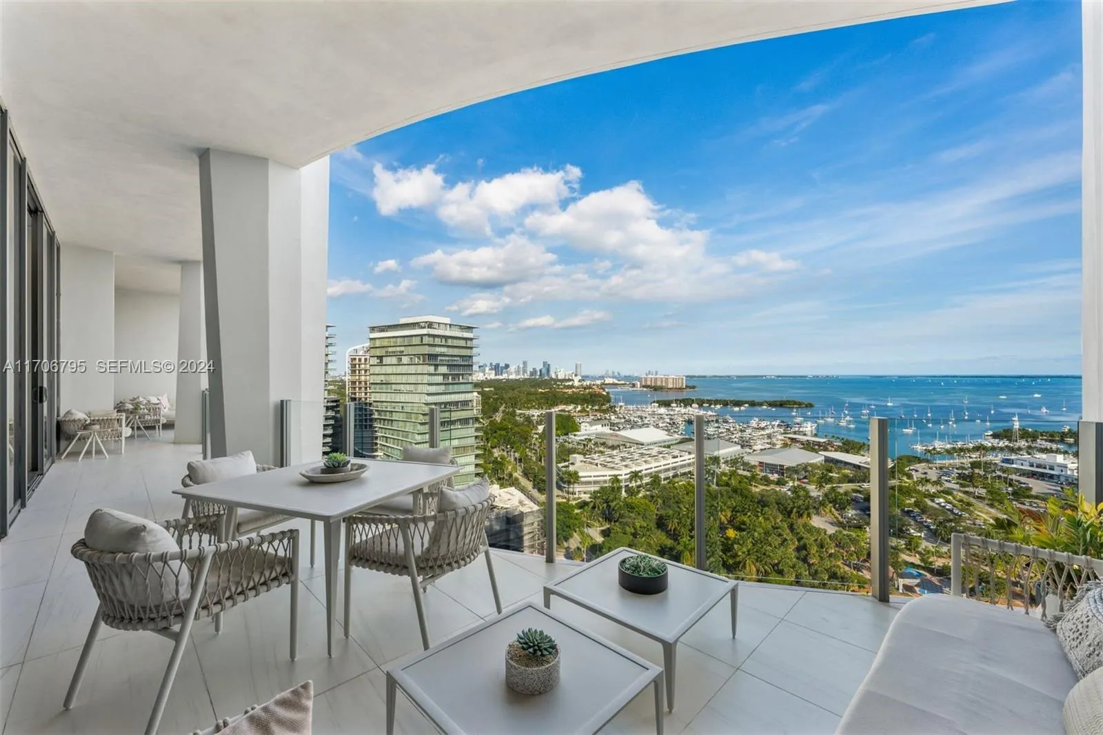 Foto de propiedad en 2811 S Bayshore Drive 20BC, Miami, FL 33133 Miami con MLS# 