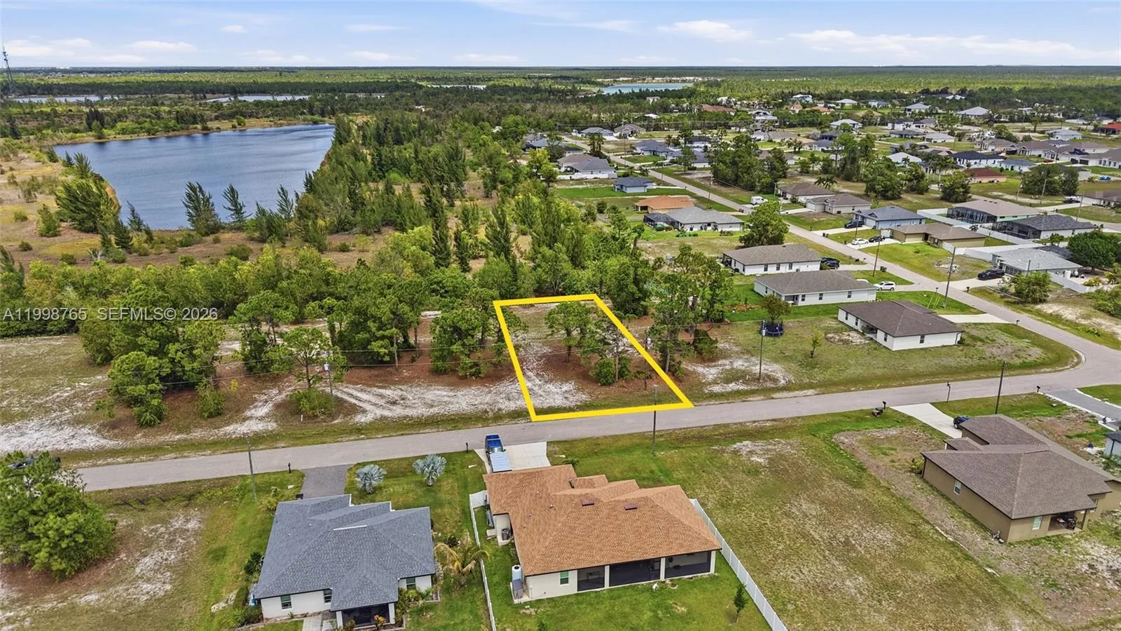 En Venta 2813 NW 27th Street, Cape Coral, FL 33993, Cape Coral, FL 33993