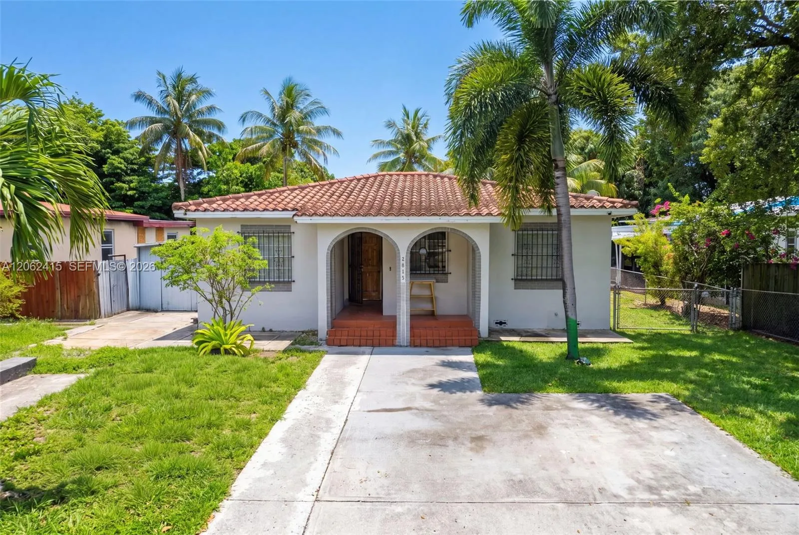 Foto de propiedad en 2815 NW 14th Street, Miami, FL 33125 Miami con MLS# 