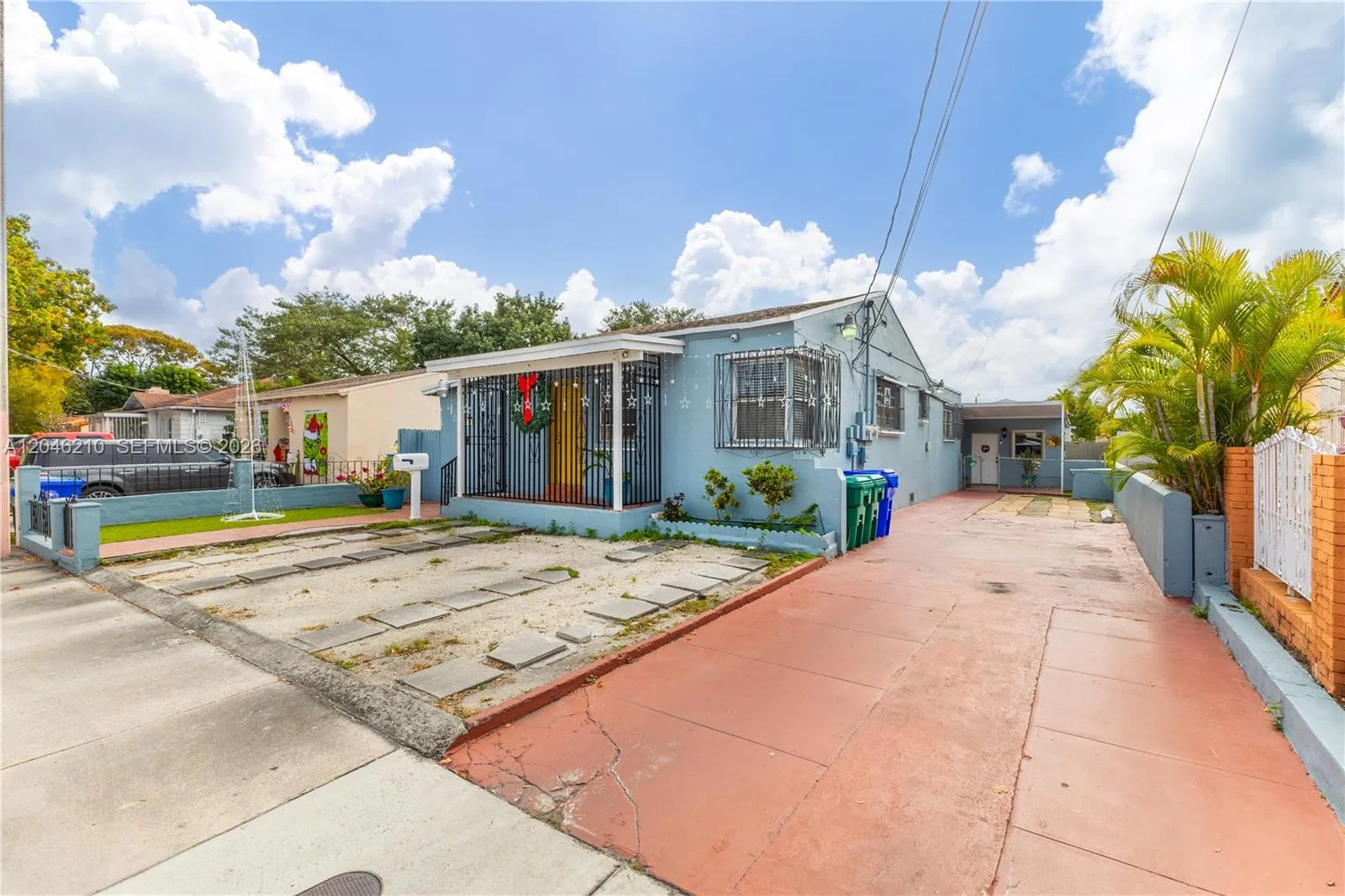 En Venta 2818 SW 2nd Street, Miami, FL 33135, Miami, FL 33135