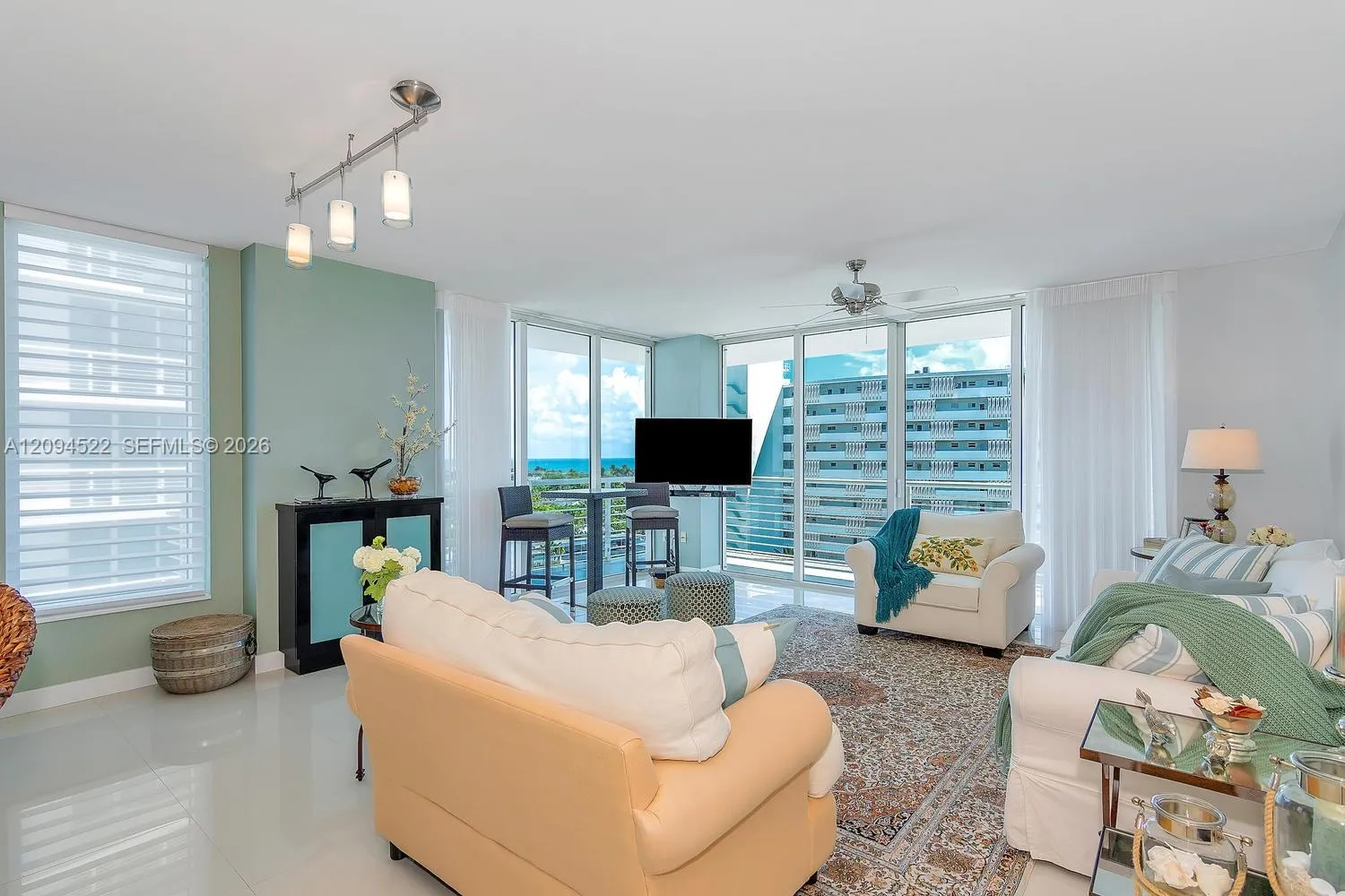 En Venta 2821 N Ocean Boulevard 703S, Fort Lauderdale, FL 33308, Fort Lauderdale, FL 33308
