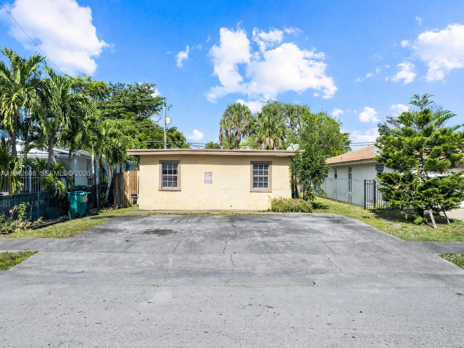 Vendido 2821 NW 12th Court, Fort Lauderdale, FL 33311, Fort Lauderdale, FL 33311