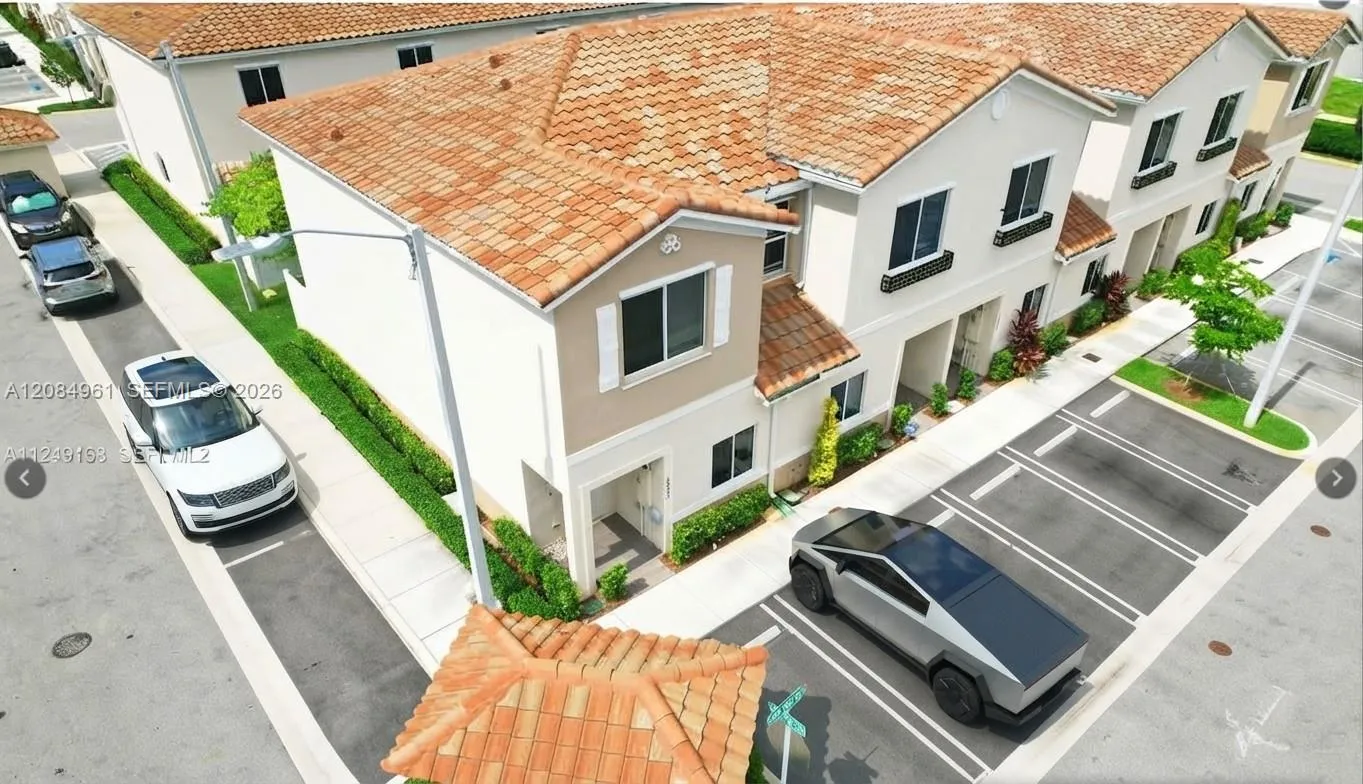En Venta 2823 NW 181st Street, Miami Gardens, FL 33056, Miami Gardens, FL 33056