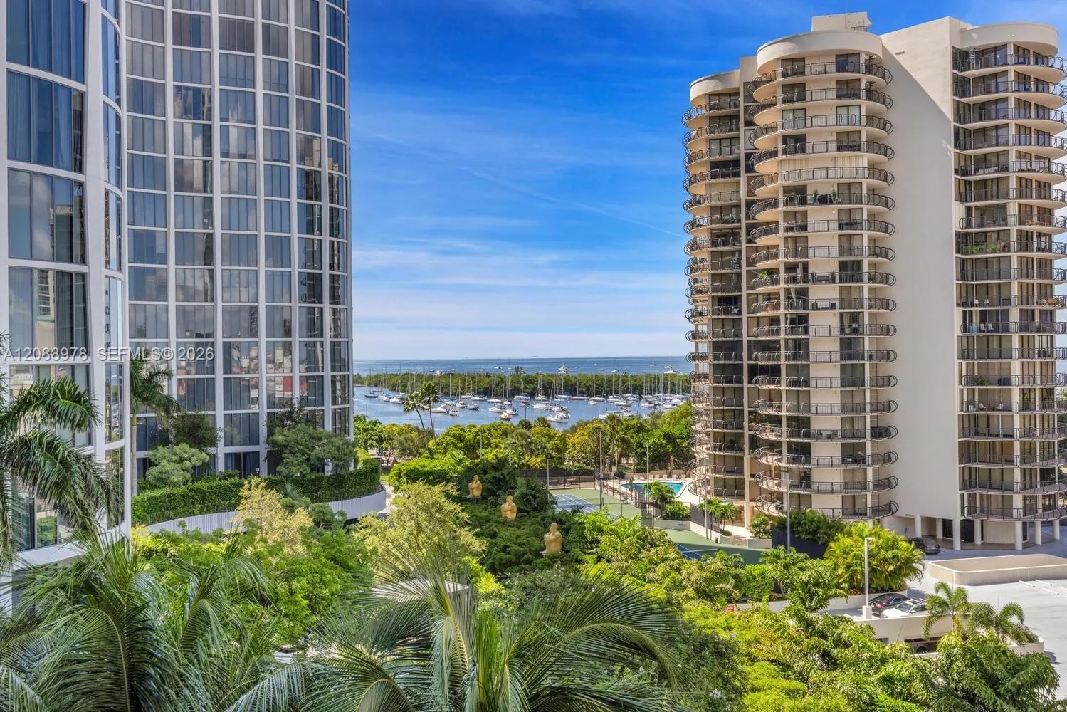 En Venta 2831 S Bayshore Drive 702, Miami, FL 33133, Miami, FL 33133