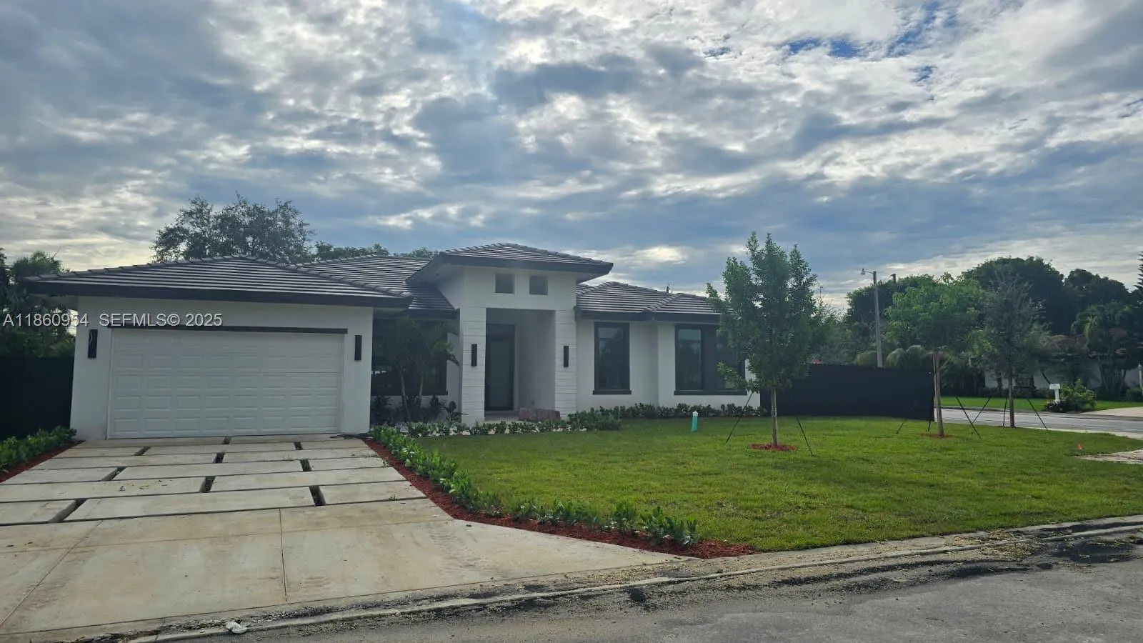 Foto de propiedad en 28361 SW 172nd Court, Miami, FL 33030 Miami con MLS# 