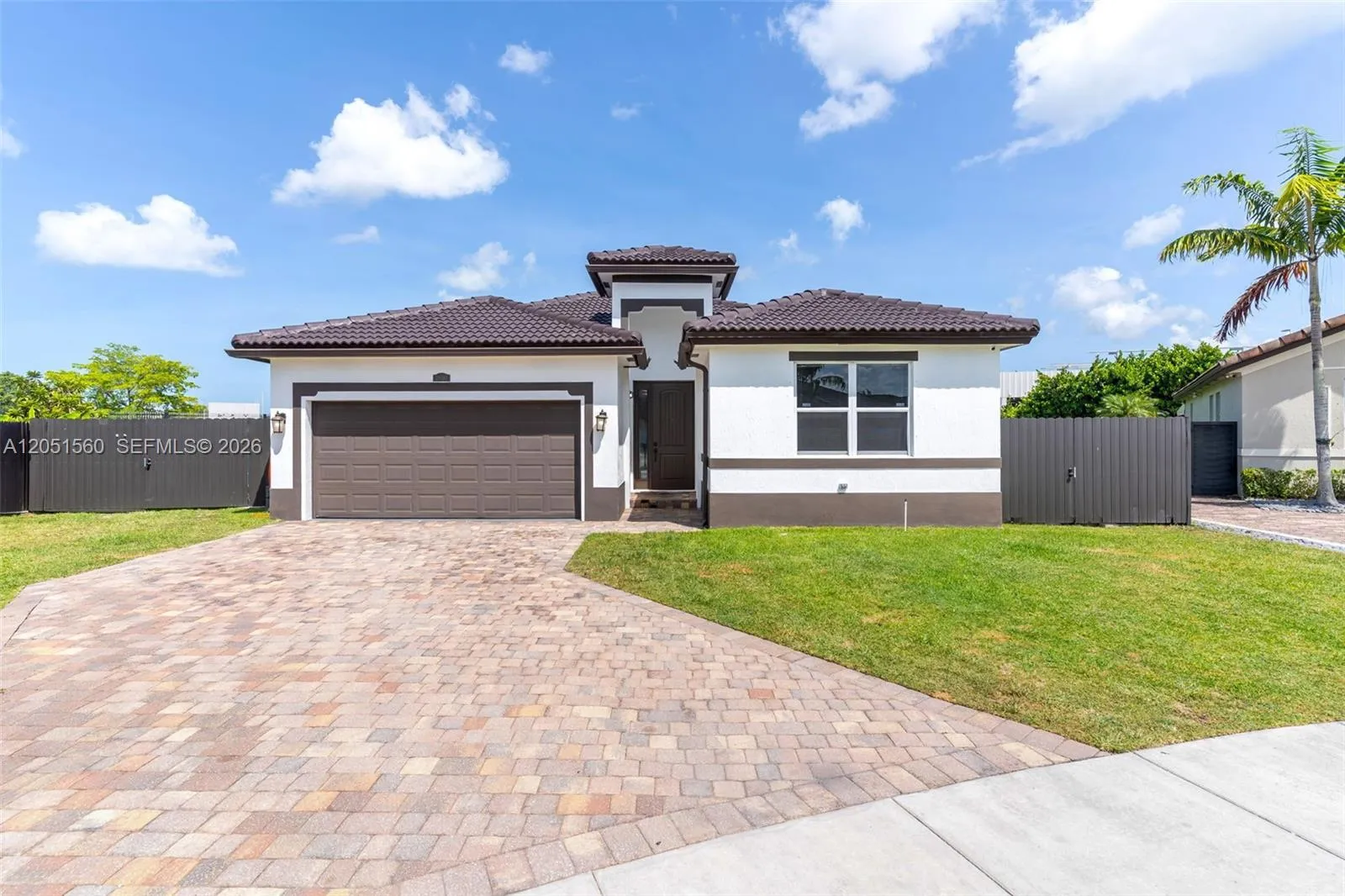 Foto de propiedad en 28381 SW 128th Place, Homestead, FL 33033 Homestead con MLS# 