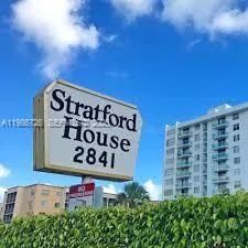 Foto de propiedad en 2841 NE 163rd Street 914, North Miami Beach, FL 33160 North Miami Beach con MLS# 