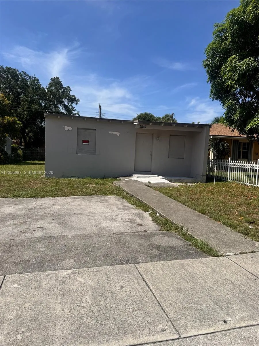 Foto de propiedad en 2845 NW 8th Street, Fort Lauderdale, FL 33311 Fort Lauderdale con MLS# 