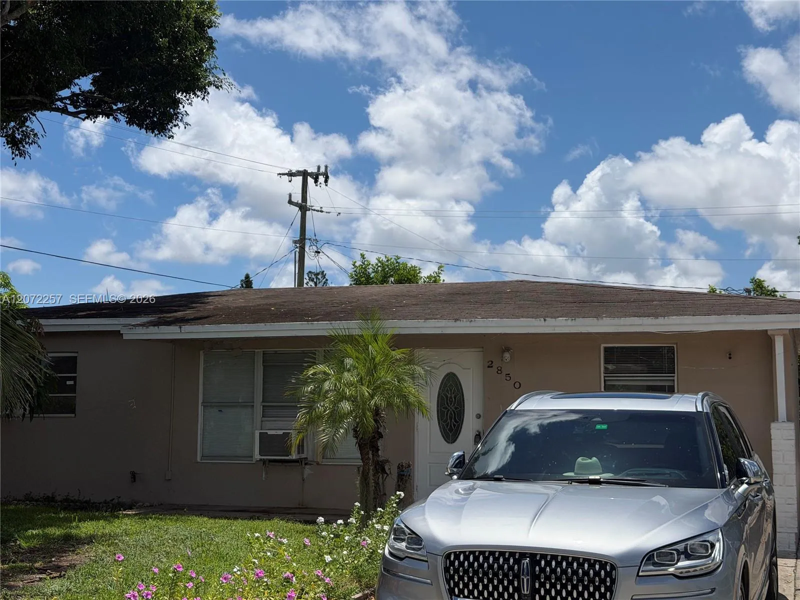 En Venta 2850 NW 24th Court, Fort Lauderdale, FL 33311, Fort Lauderdale, FL 33311