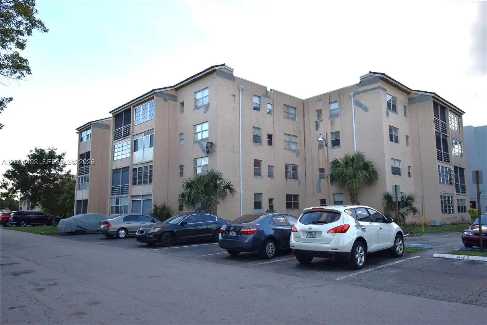 En Venta 2850 Somerset Drive 414L, Lauderdale Lakes, FL 33311, Lauderdale Lakes, FL 33311